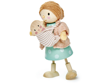 Load image into Gallery viewer, Mrs Goodwood And The Baby Meats & Eats