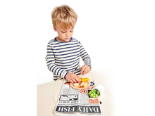 Load image into Gallery viewer, Fish and Chips Supper Meats & Eats