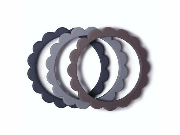 Mushie Teether Flower Bracelet 3-Pack Dove Gray/Steel/Stone - Meats And Eats