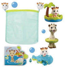 Load image into Gallery viewer, Sophie the Giraffe Bathtime Set ( DISPLAY PRODUCT - THE BOX IS FADED )
